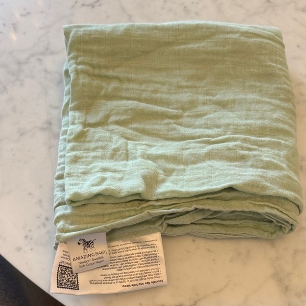 Amazing Baby Green Muslin Swaddle Blanket Cotton Newborn Baby